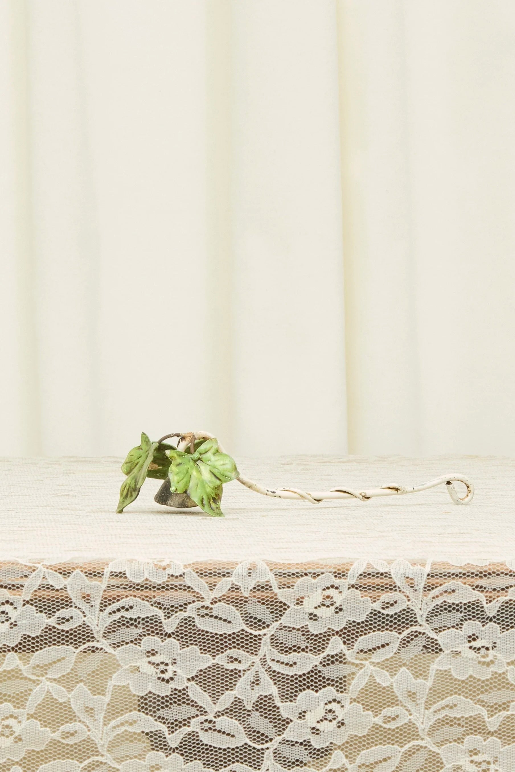 Vintage Ivy Tole Candle Snuffer