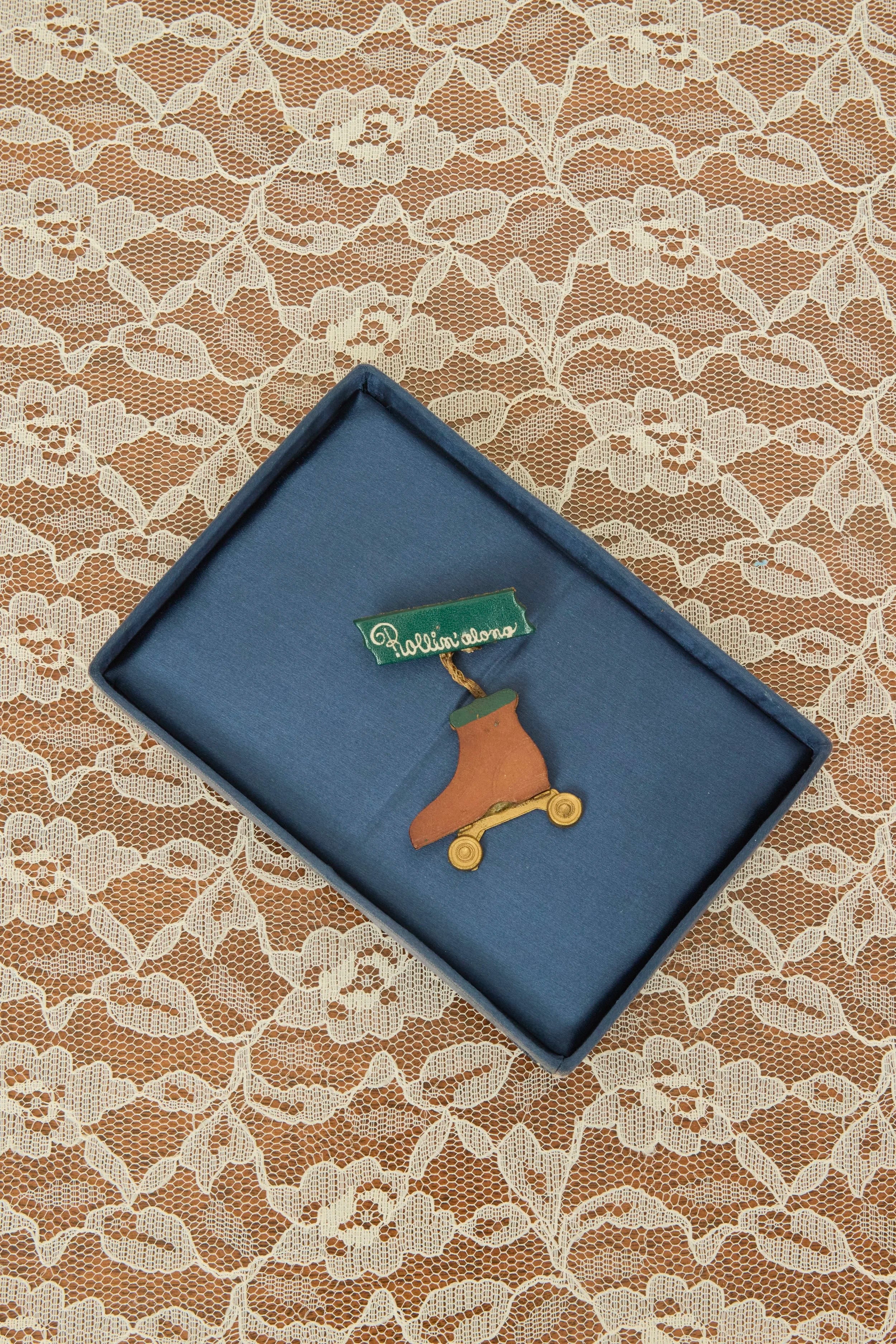 Vintage "Rollin' Along" Leather Brooch (Single Skate)