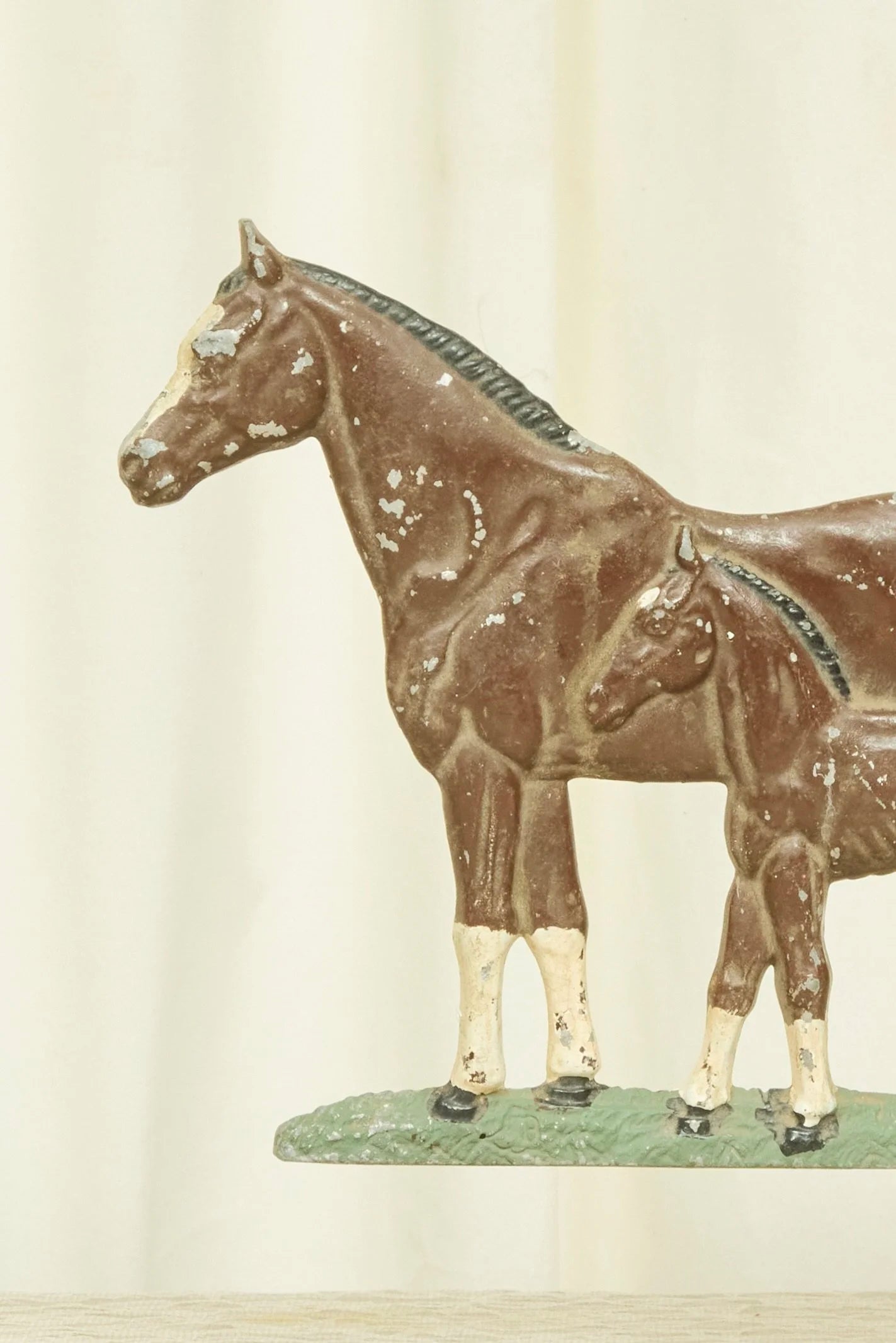 Vintage Iron Horse Wall Plaque