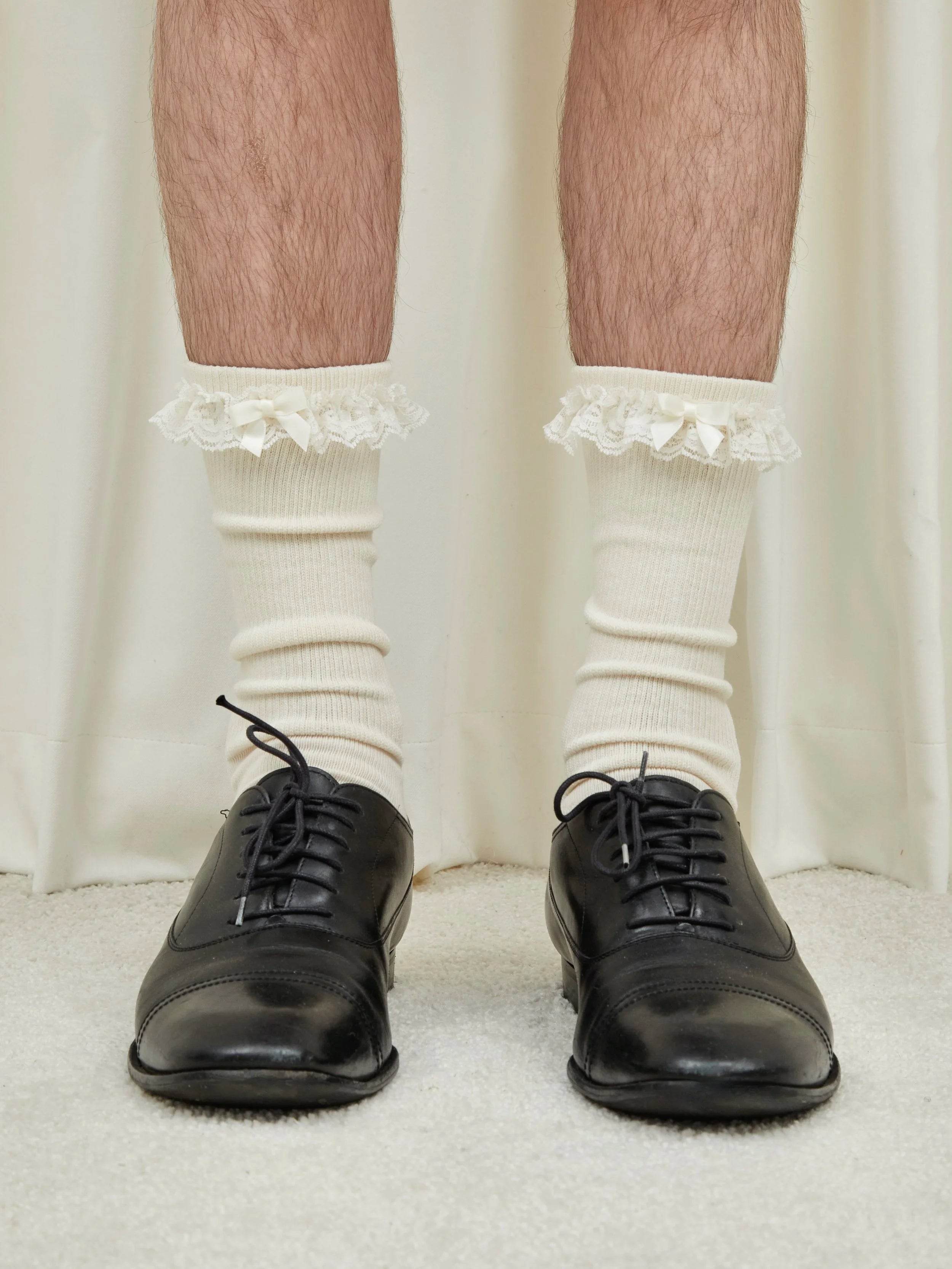 Bobby Lace Trim House Socks
