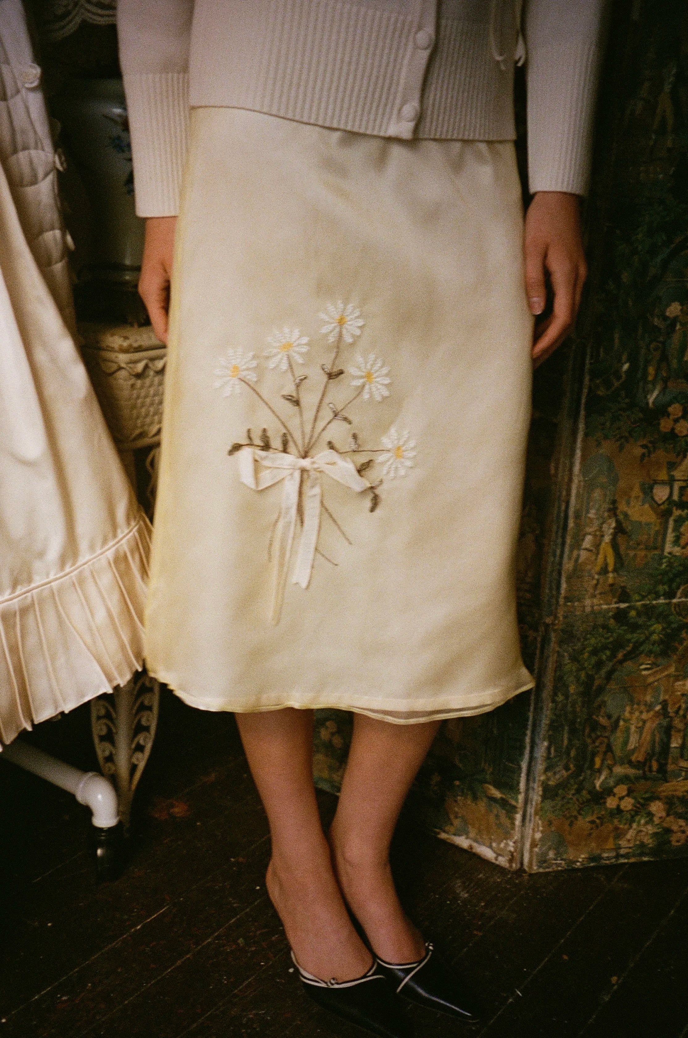 Lisel Daisy Embroidered Skirt