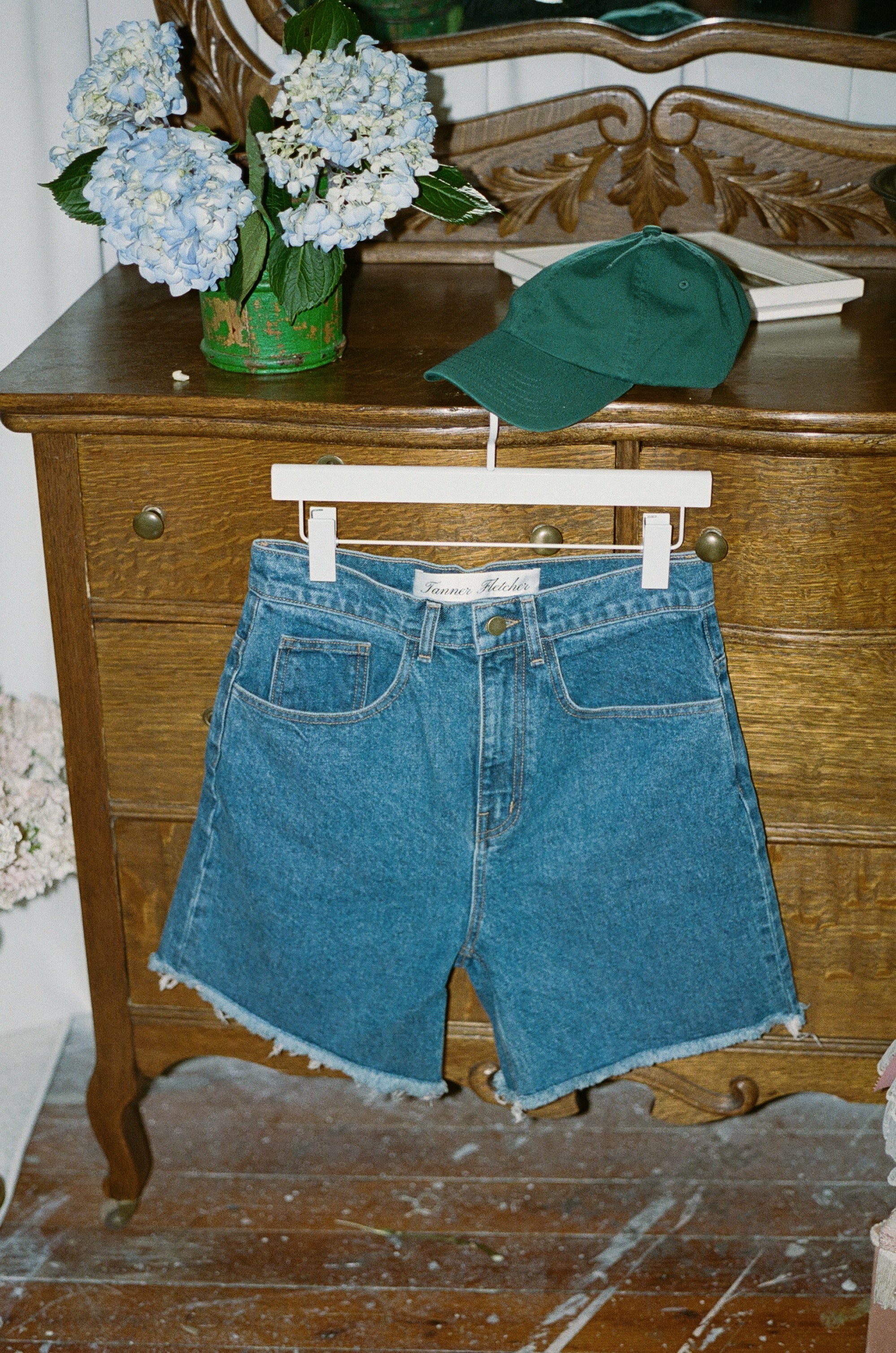 Brad Cutoff Mid Length Jean Short