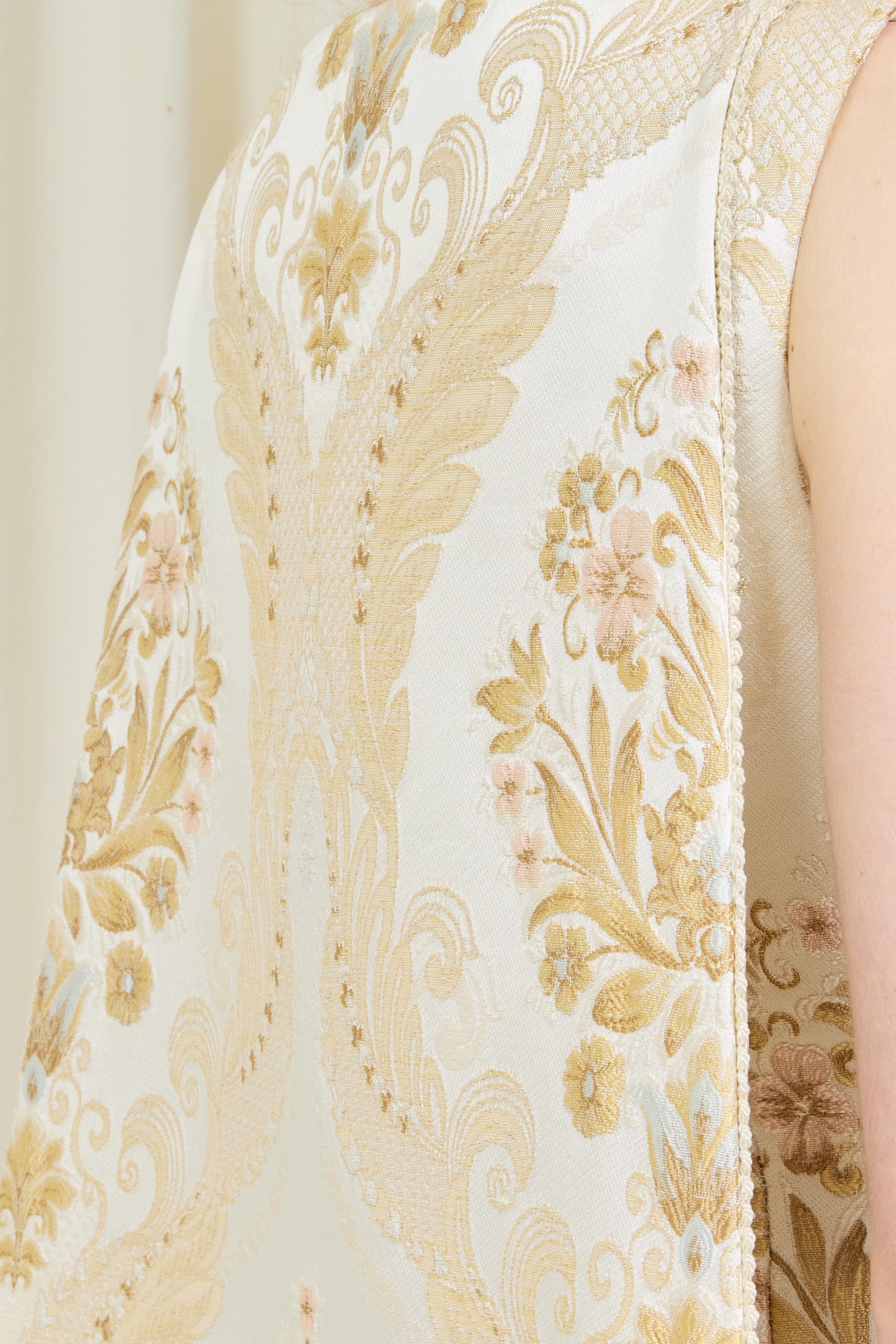 Hencil Floral Brocade Train Gown