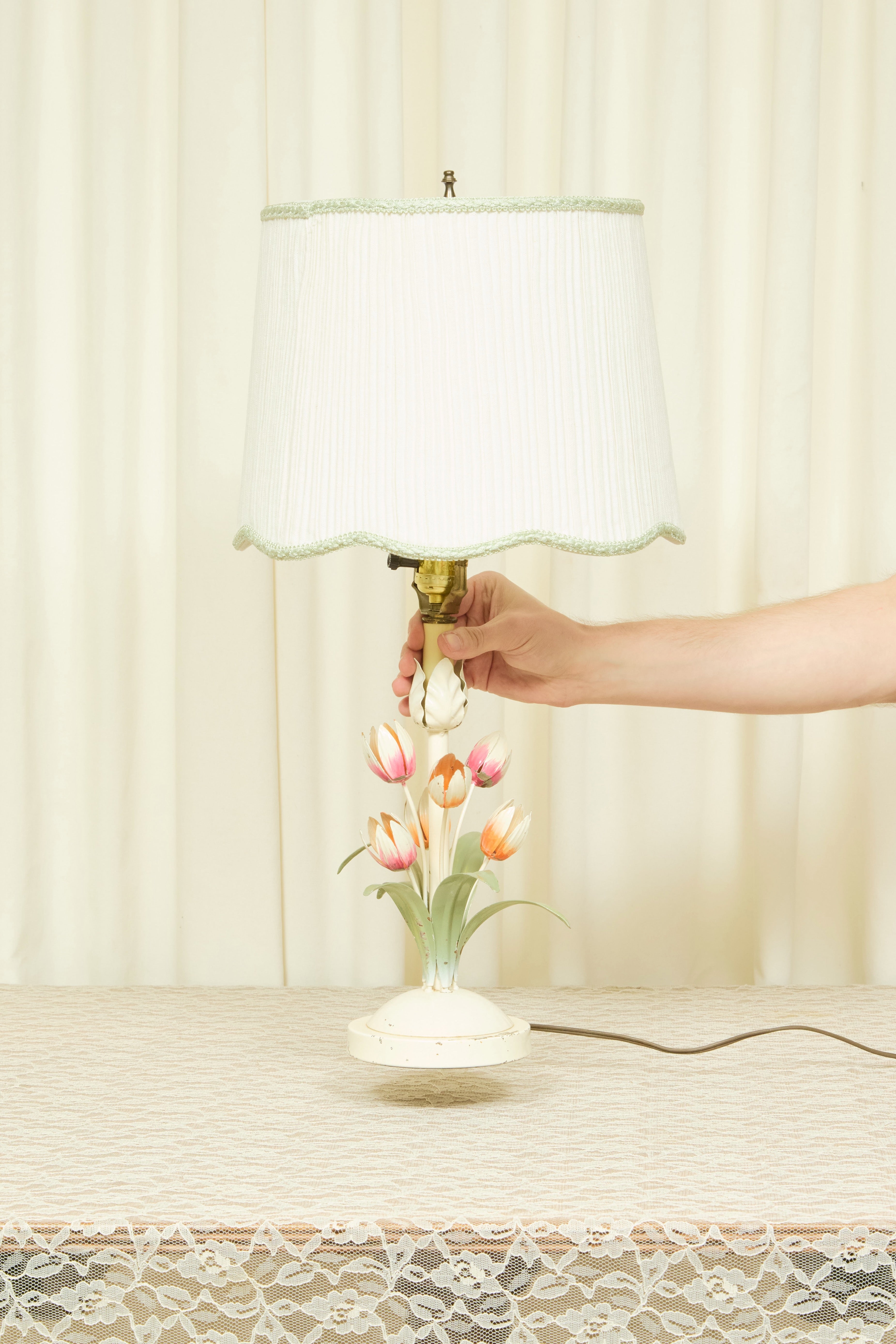 Vintage Metal Tulip Lamp w/ Shade