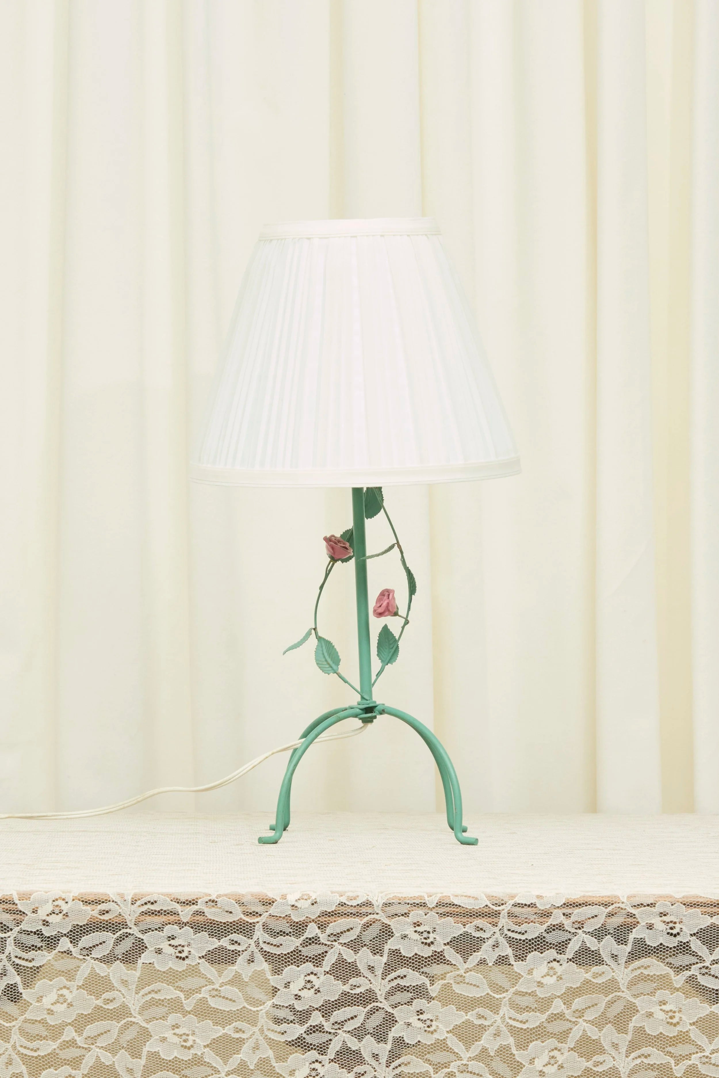 Vintage Metal Floral Lamp