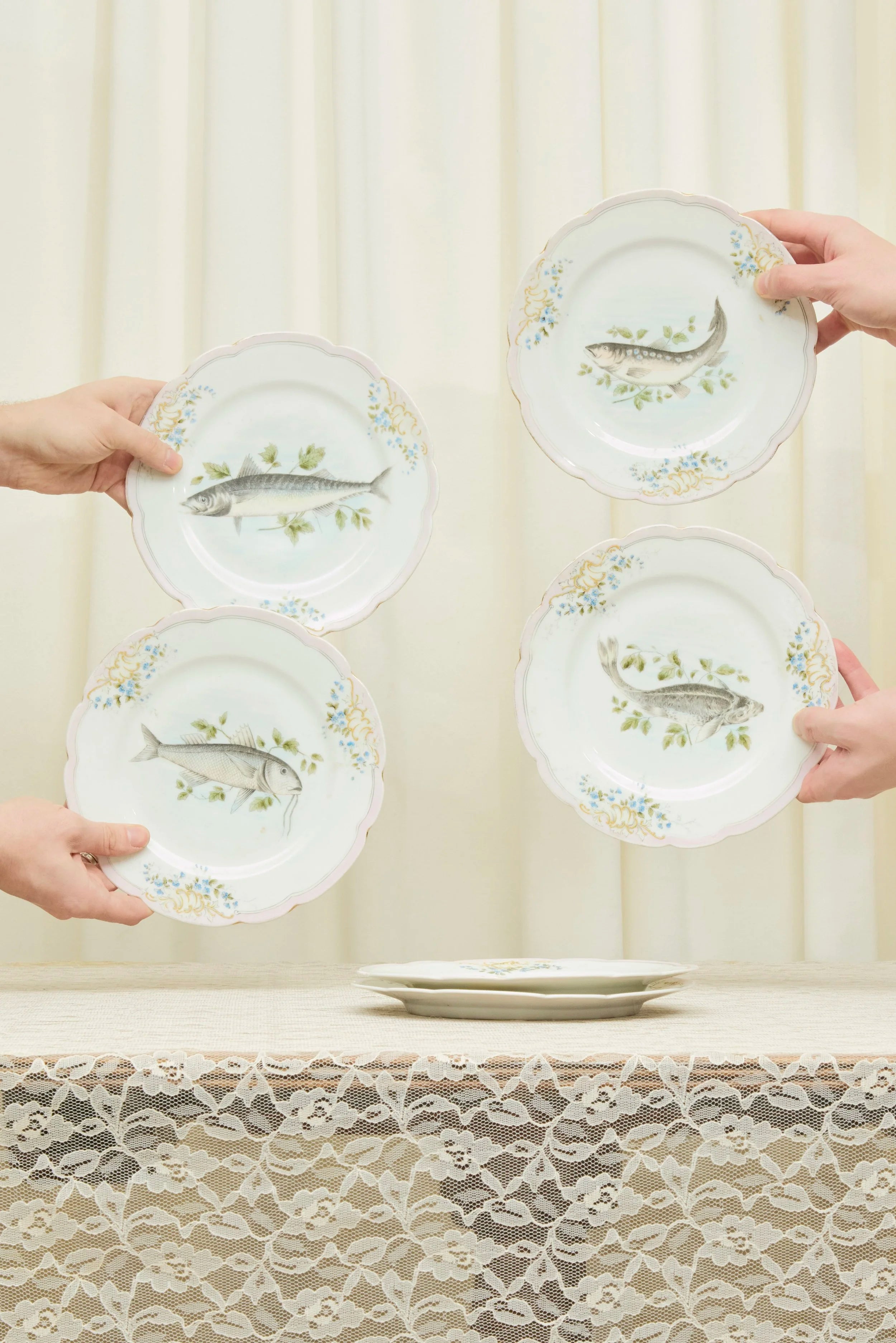 Antique Fish Plates Set/6