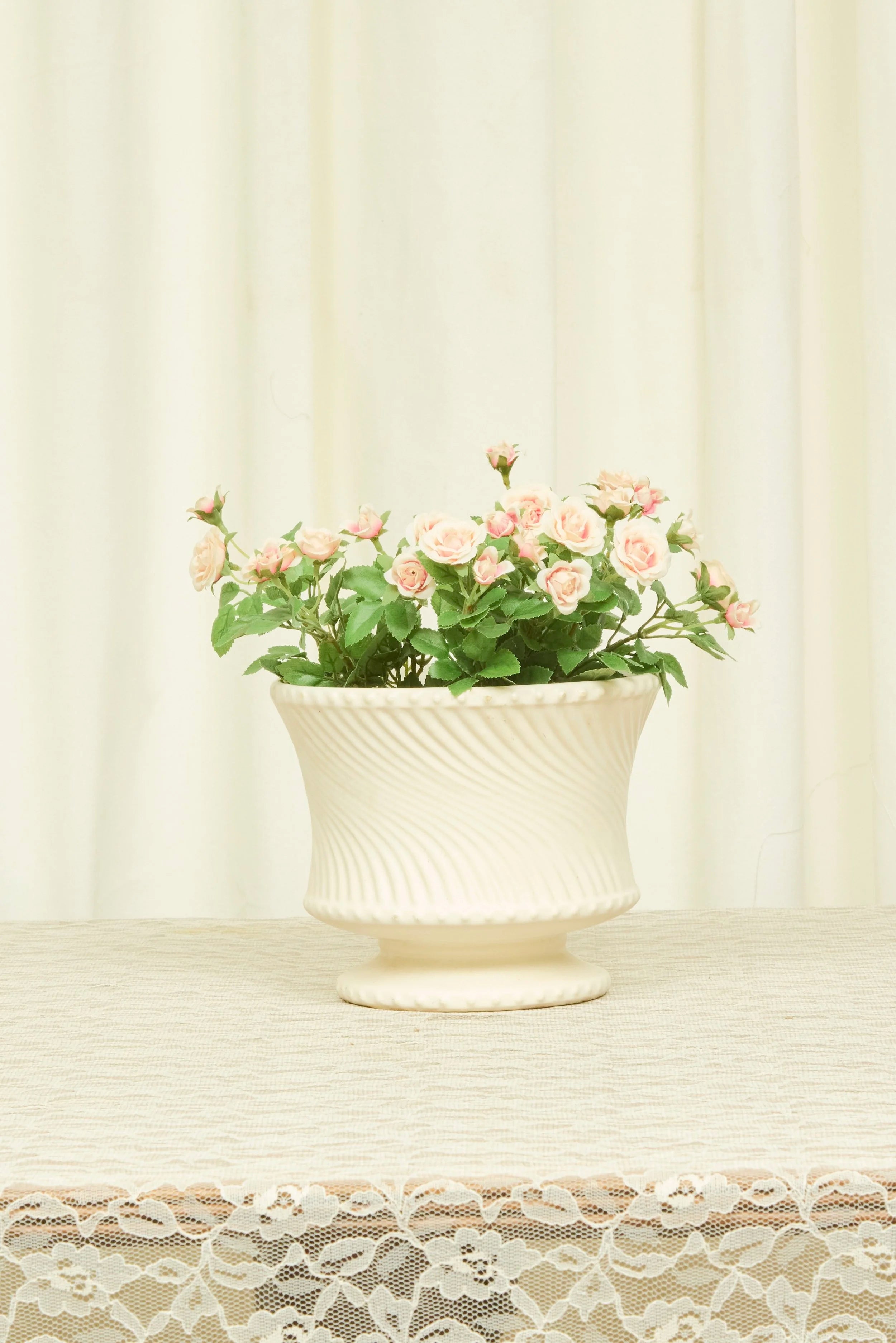 Vintage Swirly Ceramic Vase