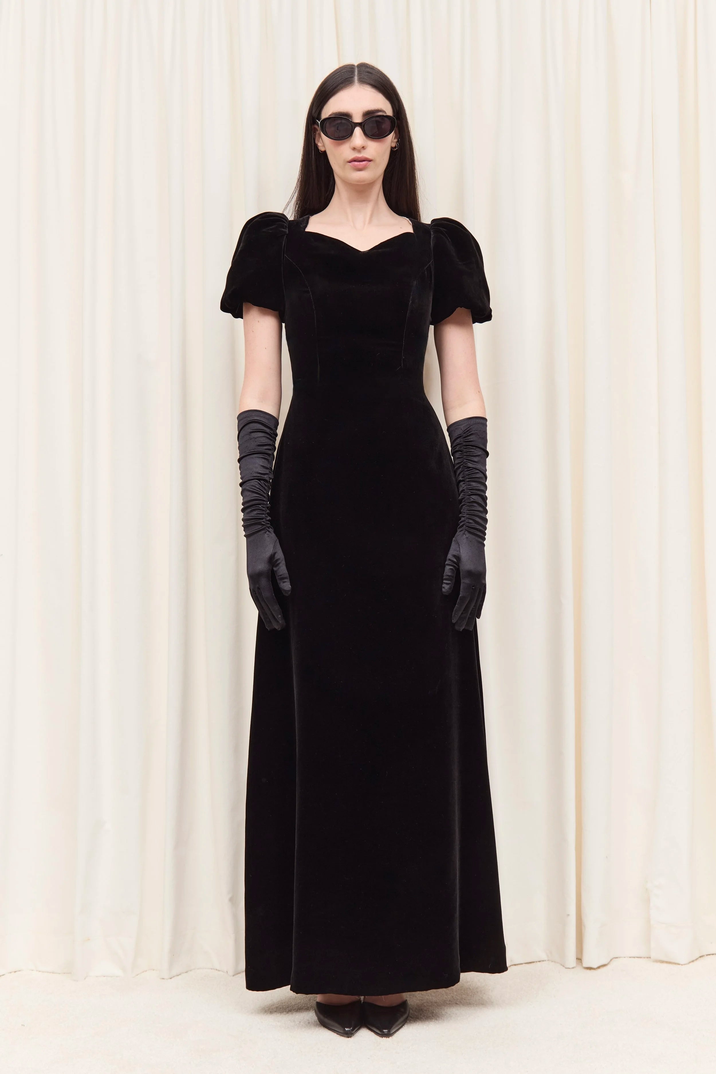 Helene Puff Sleeve Velvet Gown