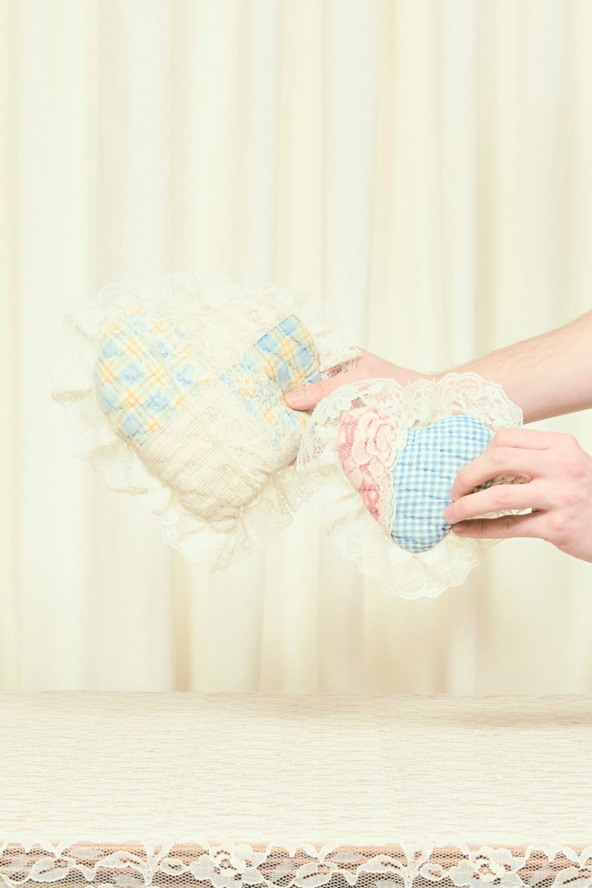 Vintage Quilted Heart Pillow Set/2
