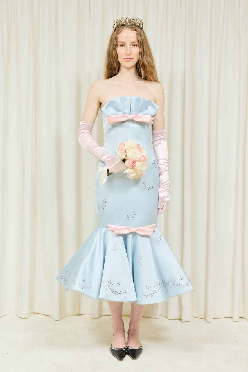 Flossy Lace Layer Mermaid Gown