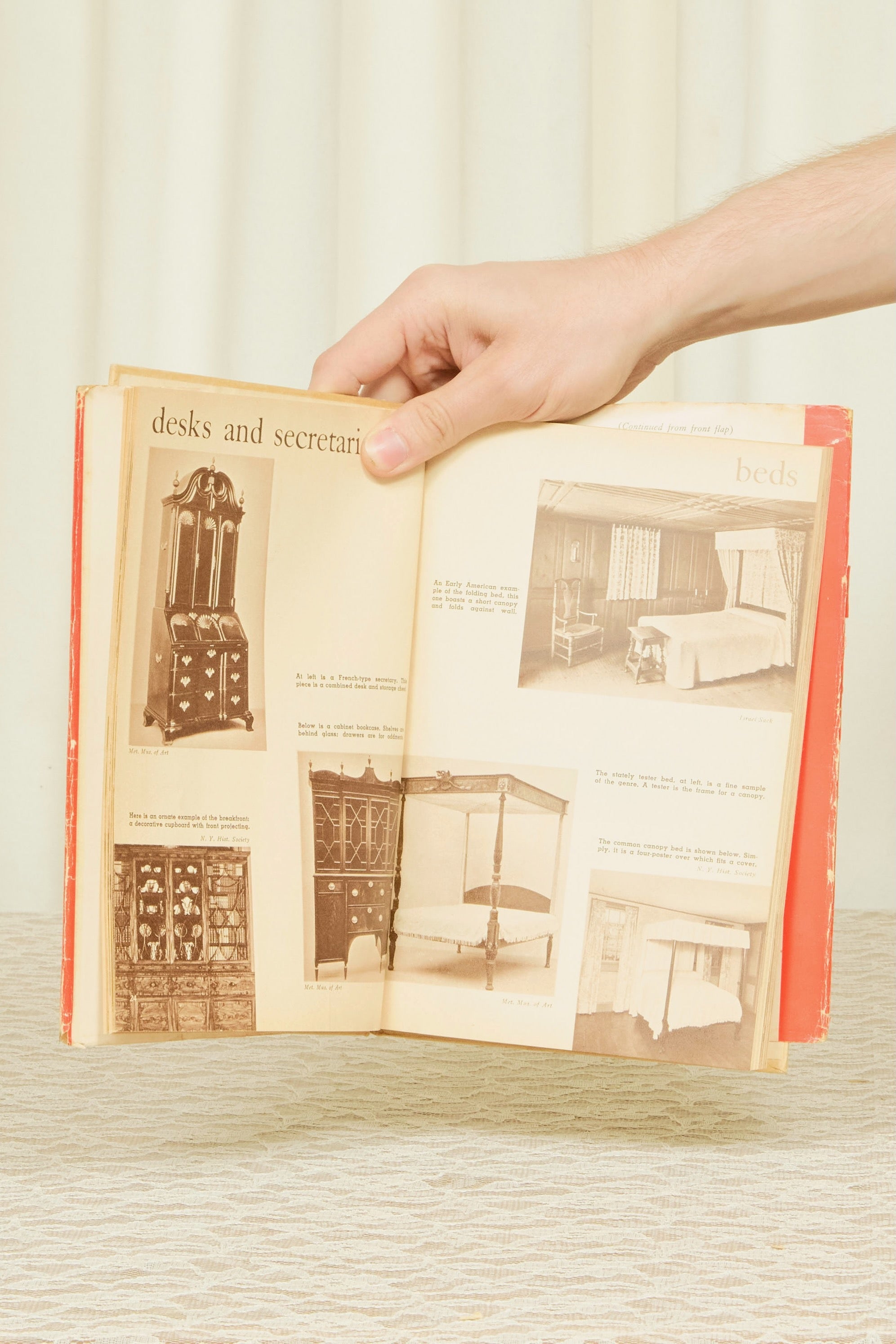 Vintage Antiques Book Set/2
