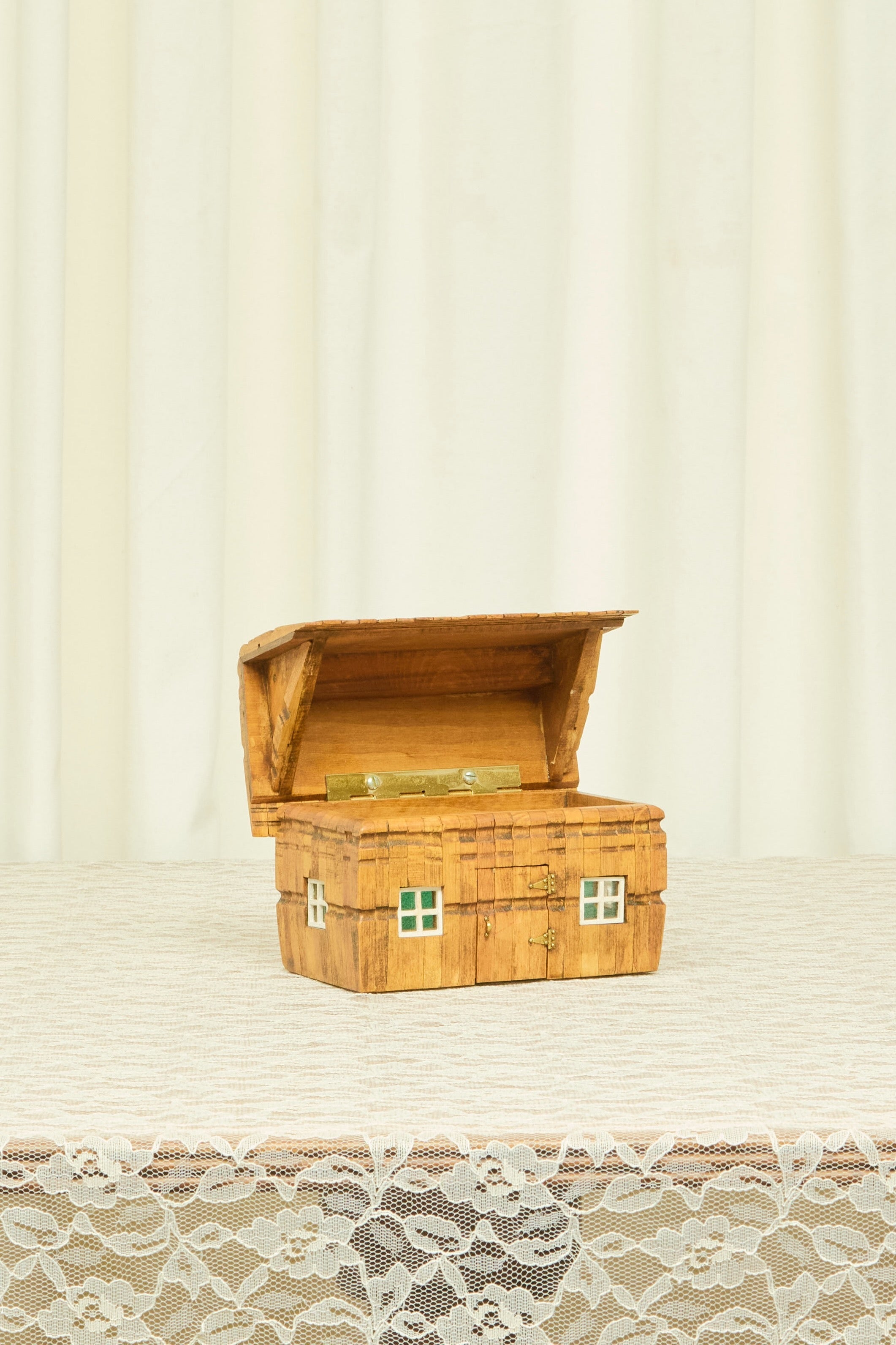 Vintage Clothespin House Trinket Box