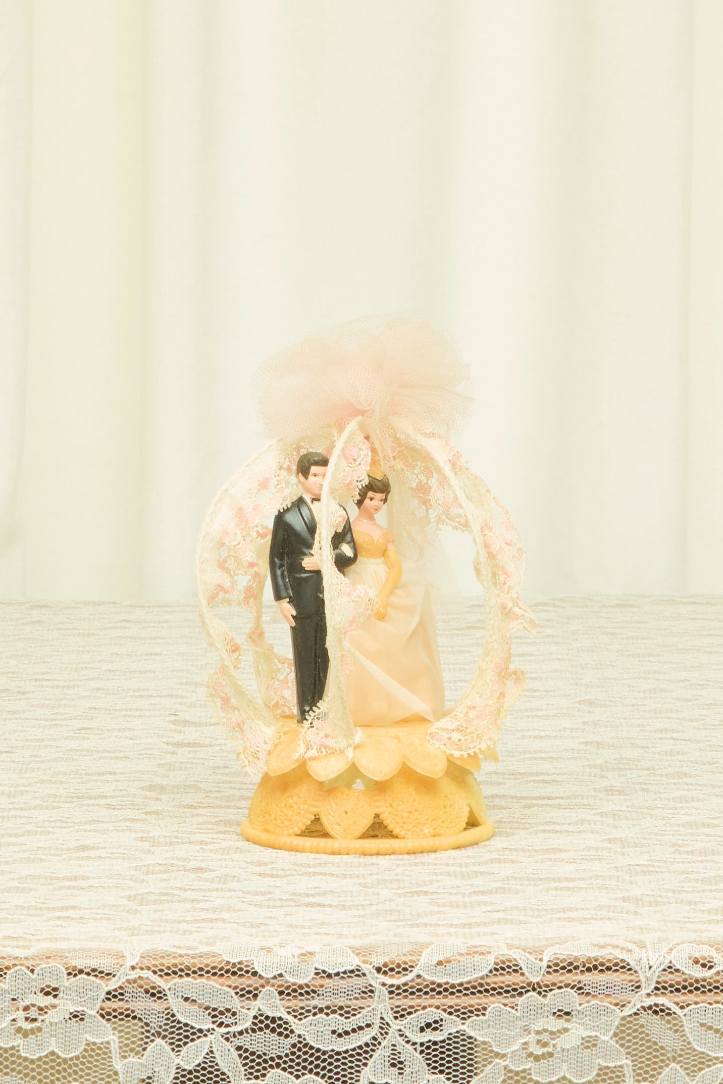 Vintage Couple Cake Topper