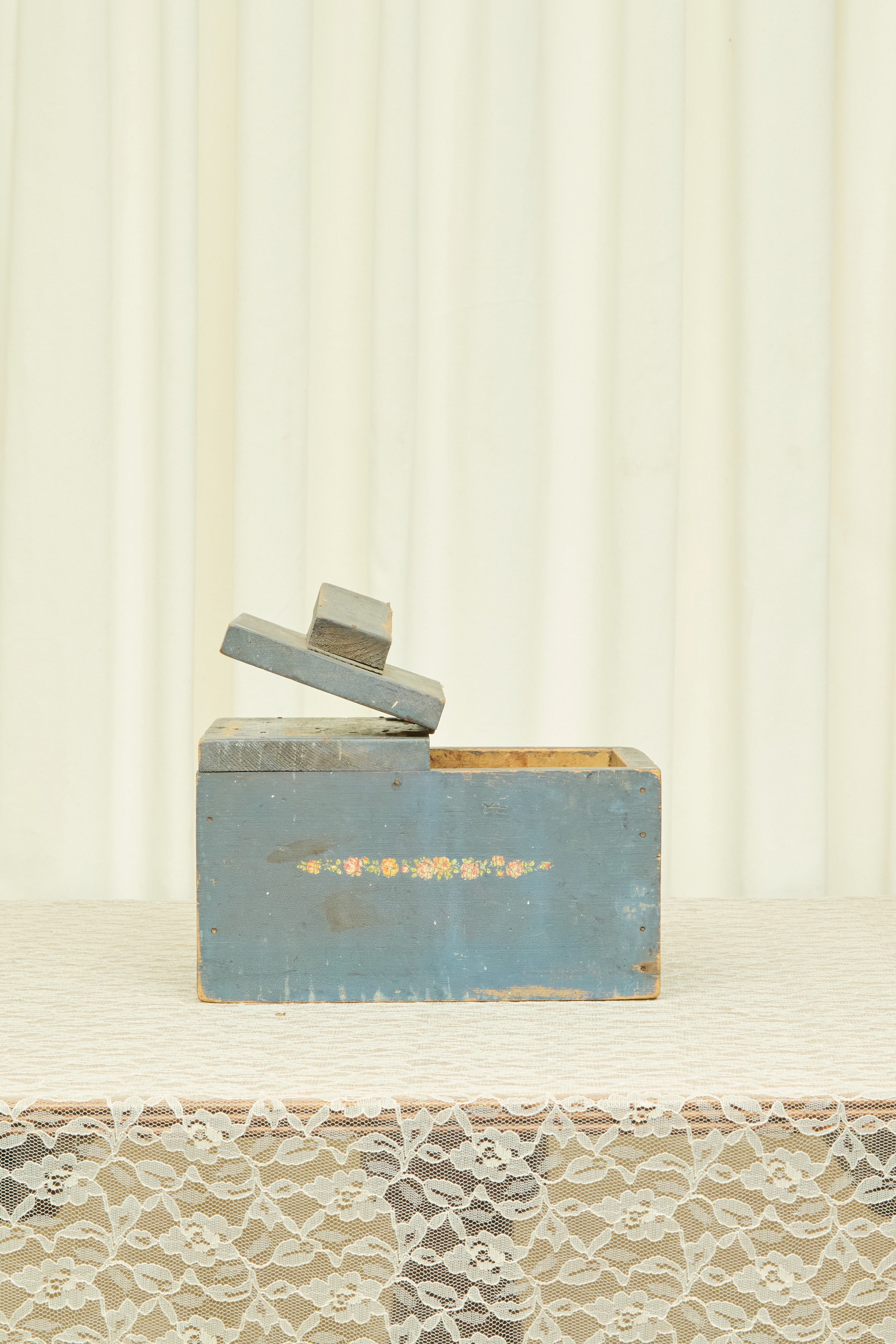 Vintage Floral Box