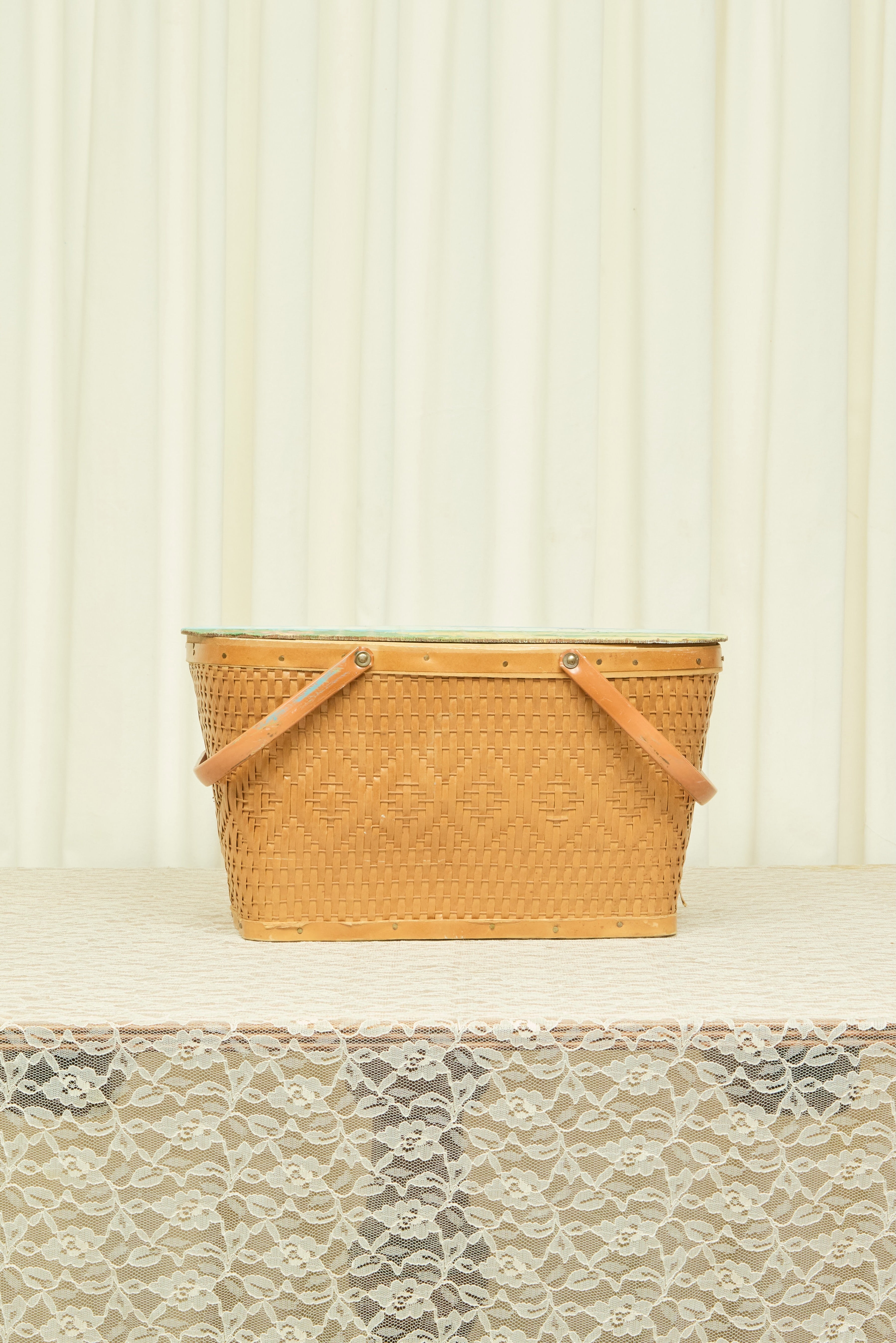 Vintage Painted Scene Picnic Basket