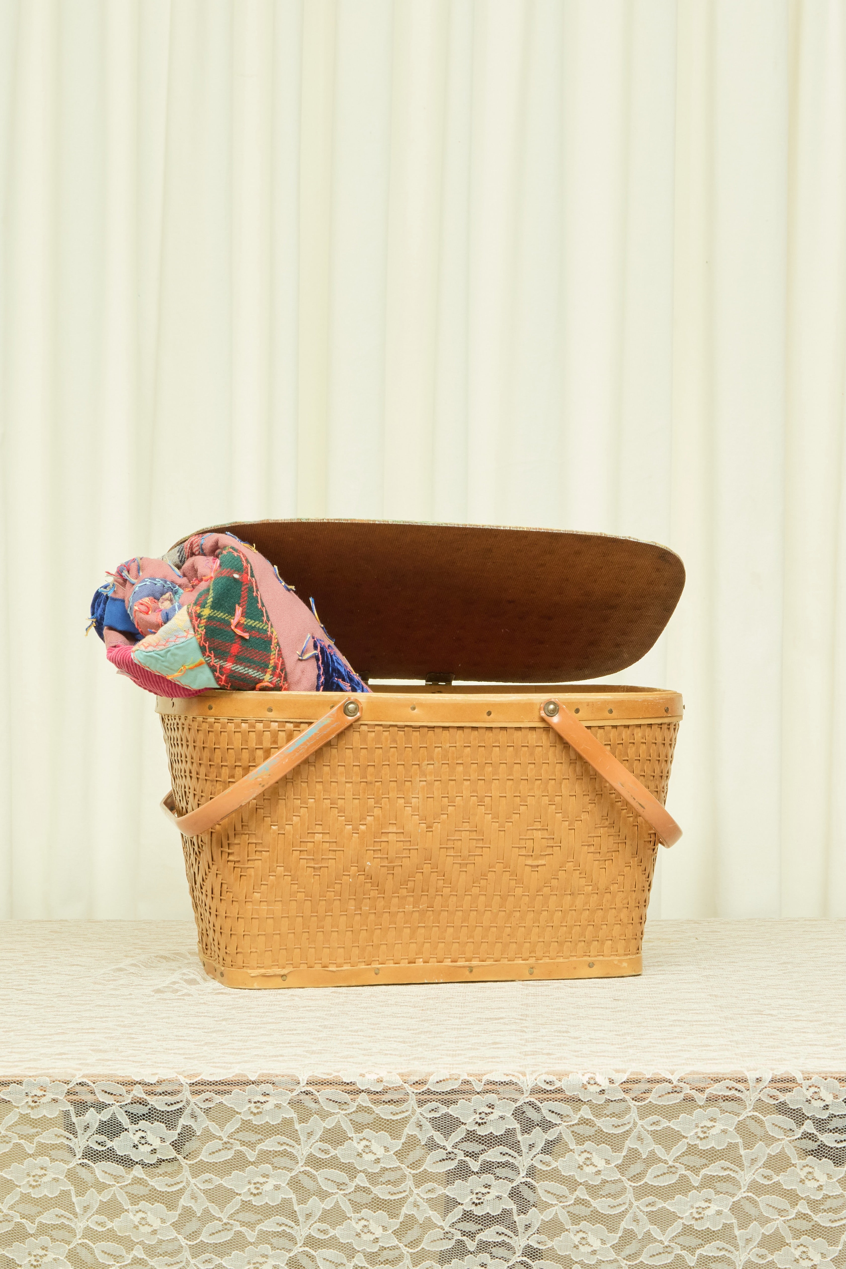 Vintage Painted Scene Picnic Basket