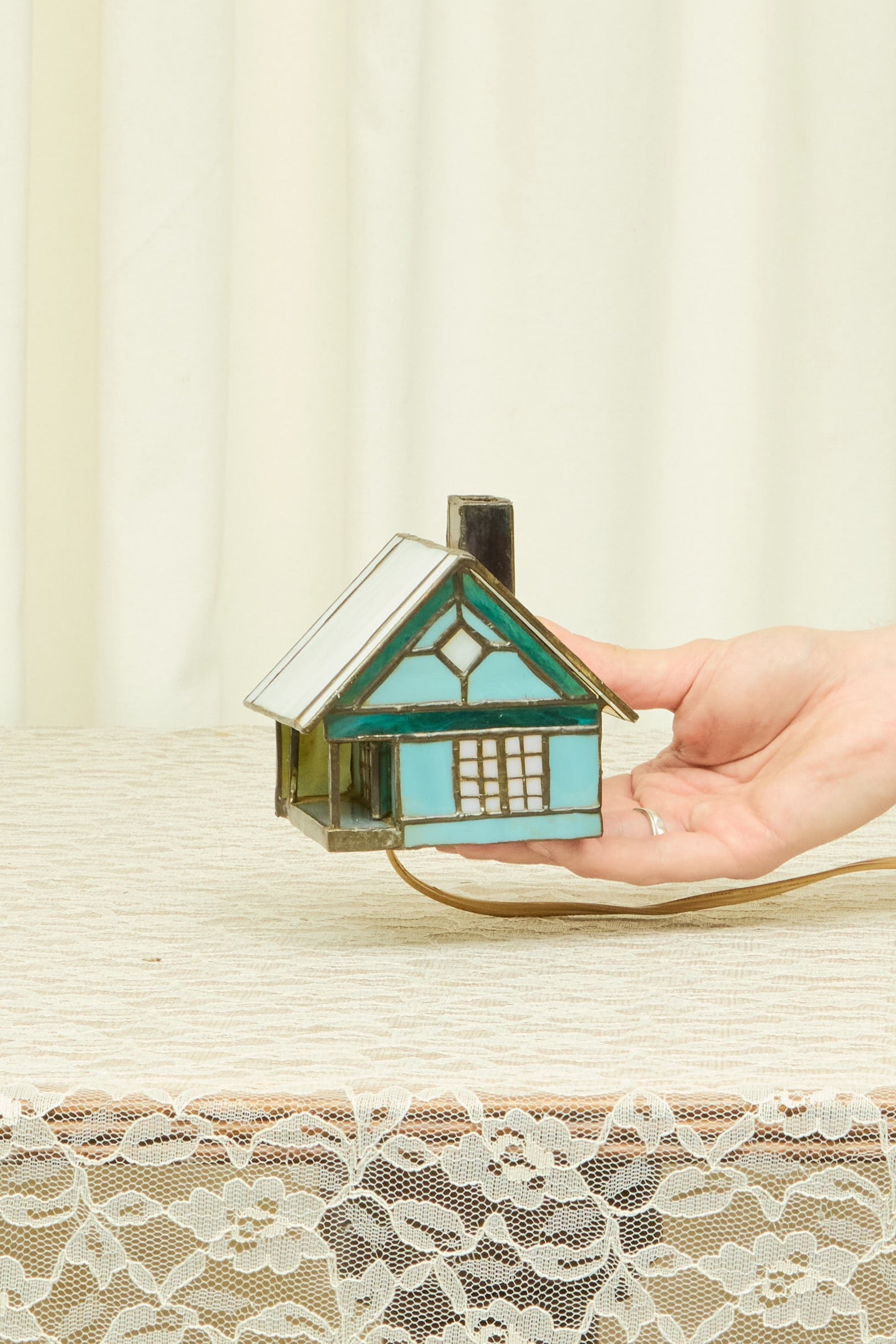 Vintage Stained Glass Mini House Lamp
